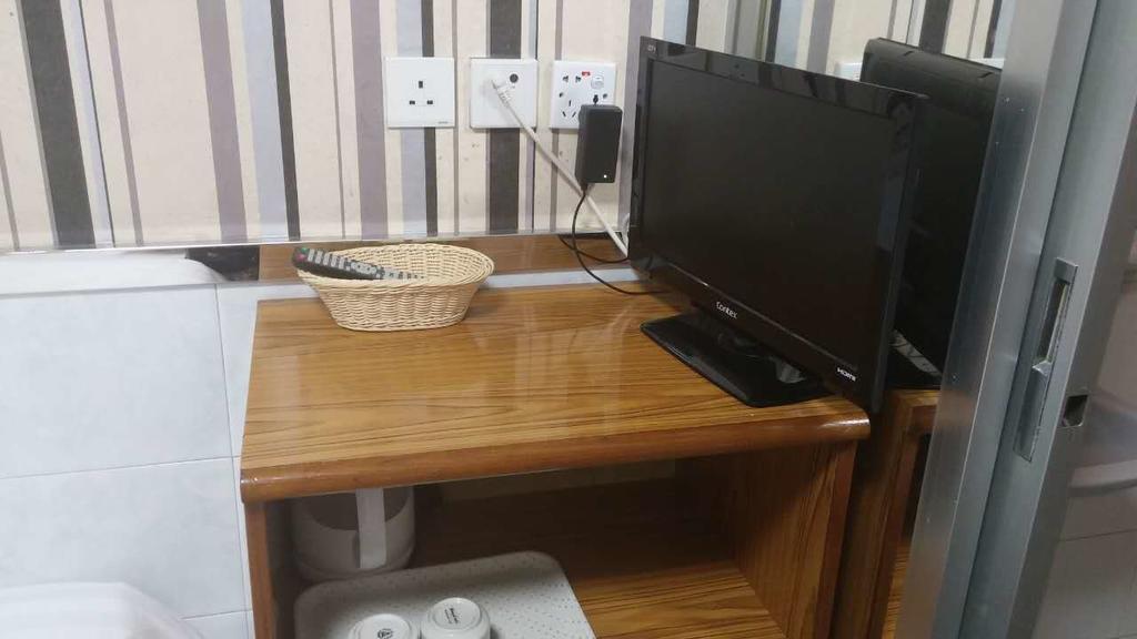 Hakkas Guesthouse Хонконг Екстериор снимка