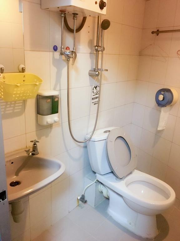 Hakkas Guesthouse Хонконг Екстериор снимка